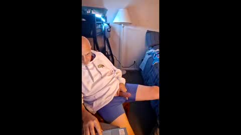 tgrizzthestarseed online show from April 5, 8:11 am