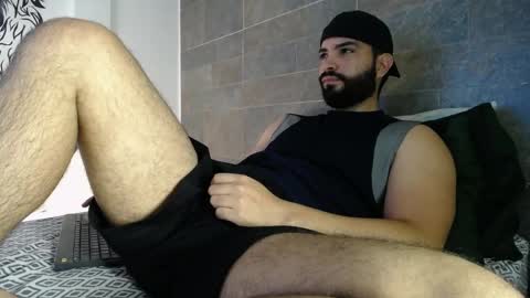 th1ago828986 online show from April 14, 2:17 am