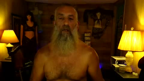 tha Commander69 online show from November 1, 8:55 pm
