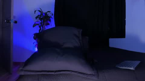 thadeo_king online show from June 30, 1:17 am