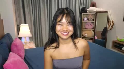 AbbieThai  online show from January 7, 1:57 pm