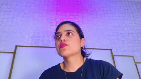 Snapshot of thalia888_ chatting on May 27, 7:11 pm thalia888_ online show from May 27, 7:11 pm