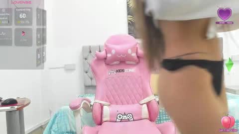 thalia online show from April 19, 2:16 pm