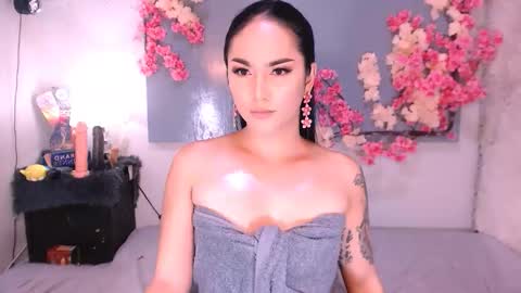 Thalia online show from October 18, 10:38 am