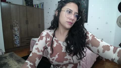    online show from April 4, 4:44 am