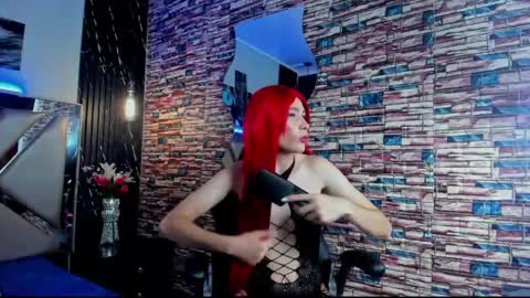 Snapshot of thamara_roberts chatting on May 3, 8:26 pm thamara_roberts online show from May 3, 8:26 pm