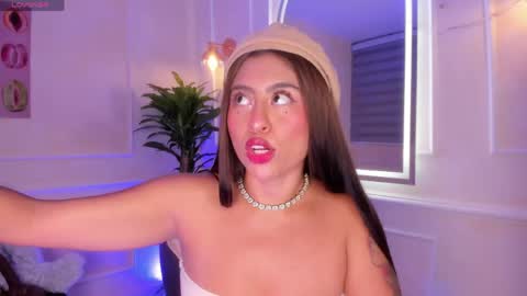 tamara gen online show from April 19, 11:18 pm