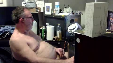 thang5545 online show from September 12, 2:11 am