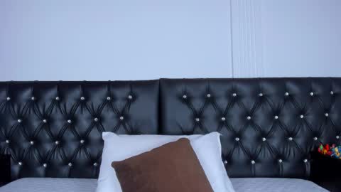 thara webstter online show from October 21, 12:06 pm