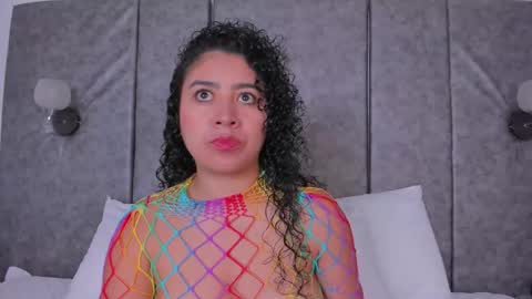 thara webstter online show from February 20, 11:32 am