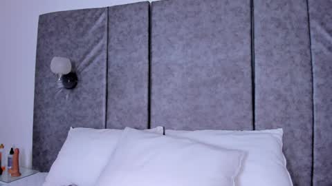 thara webstter online show from April 9, 11:48 am