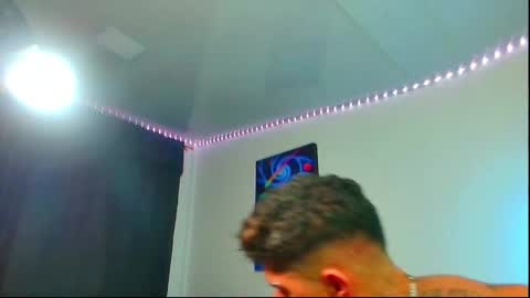 Snapshot of thass_boy chatting on October 8, 2:31 am Thass online show from October 8, 2:31 am