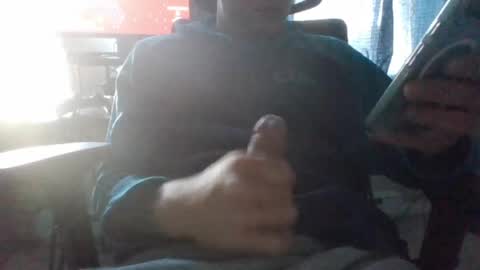 A guy online show from April 23, 11:31 am