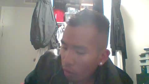 Snapshot of thataznguy303 chatting on October 21, 1:28 am thataznguy303 online show from October 21, 1:28 am