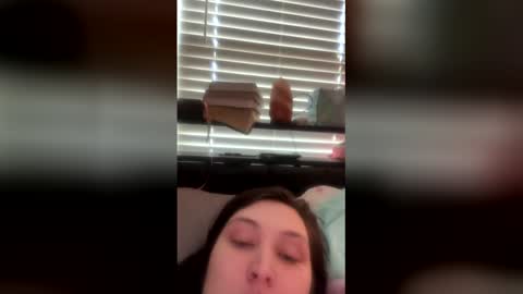 thatbaby070200000 online show from February 19, 3:41 pm