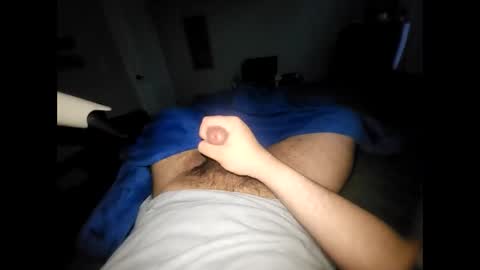 Snapshot of thatdude5849 chatting on December 19, 9:33 pm ThatDude5849 online show from December 19, 9:33 pm