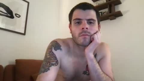 Snapshot of thatfeelsgoood chatting on April 22, 2:03 am thatfeelsgoood online show from April 22, 2:03 am