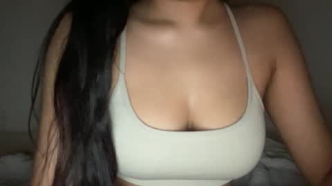 Melanie online show from February 11, 4:28 am