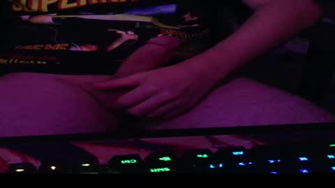 Snapshot of thatguy467613 chatting on November 24, 9:53 am thatguy467613 online show from November 24, 9:53 am