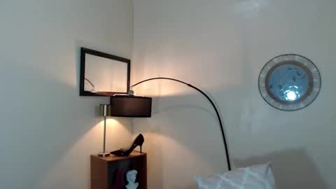 thatslut_deia online show from October 7, 6:10 am