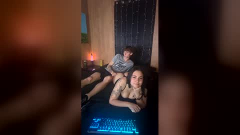 thatslutb69 online show from March 6, 3:36 am