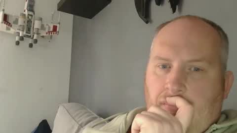 the007146368 online show from November 28, 10:07 am