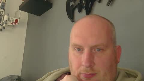 the007146368 online show from April 22, 5:14 pm