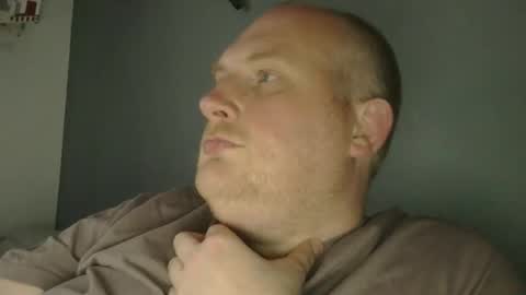 Snapshot of the007146368 chatting on May 7, 6:35 pm the007146368 online show from May 7, 6:35 pm