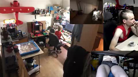 Michal online show from December 4, 6:49 pm