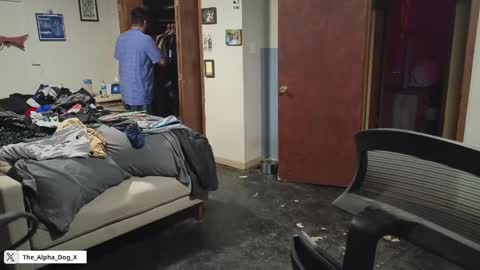 Snapshot of the_alpha_dog_xxx chatting on December 11, 6:42 pm the_alpha_dog_xxx online show from December 11, 6:42 pm