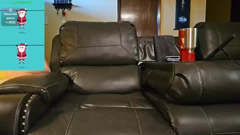 Snapshot of the_alpha_dog_xxx chatting on December 30, 3:02 pm the_alpha_dog_xxx online show from December 30, 3:02 pm