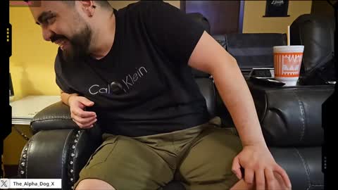 Snapshot of the_alpha_dog_xxx chatting on February 4, 2:39 am the_alpha_dog_xxx online show from February 4, 2:39 am