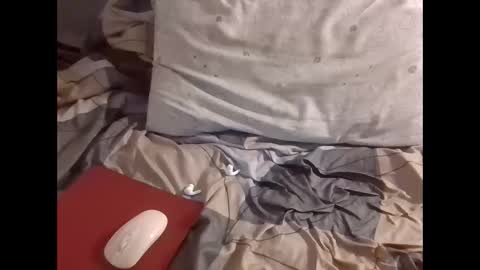 the crazy travellers online show from December 1, 8:52 am