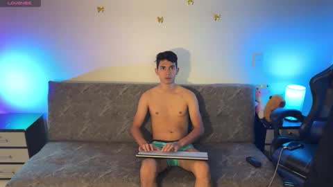 the_boys02 online show from February 26, 9:36 pm