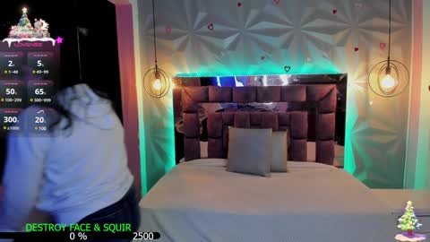 i am Cat  online show from December 20, 6:35 pm