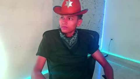 Snapshot of the_crack71 chatting on September 29, 12:54 pm Sean OPry   online show from September 29, 12:54 pm