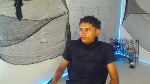 Snapshot of the_crack71 chatting on October 3, 12:13 pm Sean OPry   online show from October 3, 12:13 pm