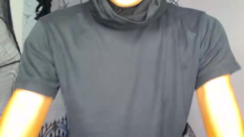 Snapshot of the_crack71 chatting on October 6, 12:57 pm Sean OPry   online show from October 6, 12:57 pm