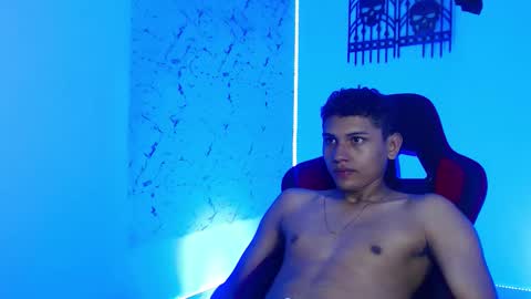 Snapshot of the_crack71 chatting on October 29, 2:19 pm Sean OPry   online show from October 29, 2:19 pm