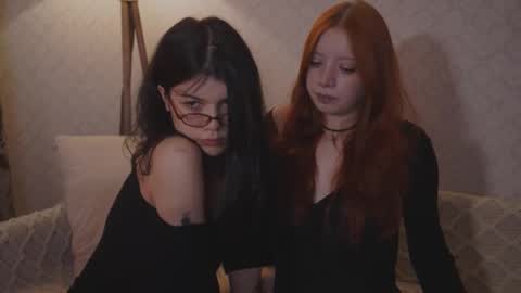 Snapshot of the_cure___ chatting on October 12, 8:08 pm EllaLyn online show from October 12, 8:08 pm