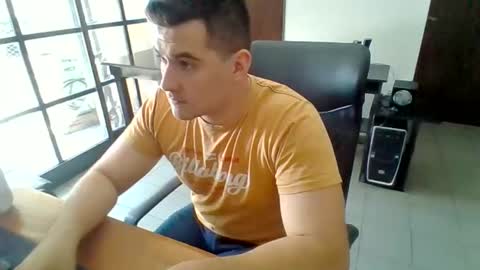 Snapshot of the_dark_knive_ chatting on November 22, 6:51 pm the_dark_knive_ online show from November 22, 6:51 pm