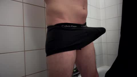 Snapshot of the_delicious_19 chatting on March 12, 4:56 pm the_delicious_19 online show from March 12, 4:56 pm