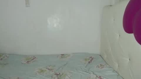 the_exotic_girlxx online show from December 14, 3:50 pm