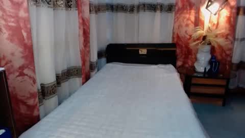 samm online show from February 18, 4:15 am