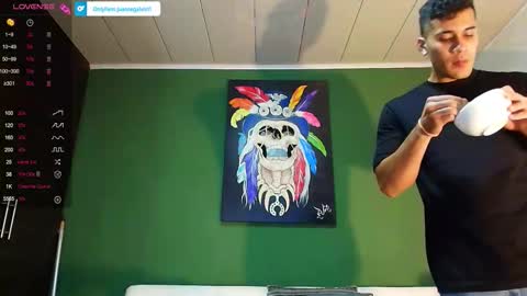 SCOTT  THEO  KAMERON  GENDERSON online show from September 9, 3:39 am