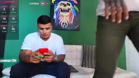 SCOTT  THEO  KAMERON  GENDERSON online show from September 24, 8:34 pm