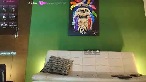 SCOTT  THEO  KAMERON  GENDERSON online show from October 18, 9:15 pm