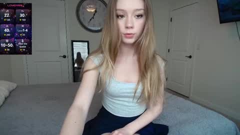 the_hotties online show from April 9, 6:35 pm