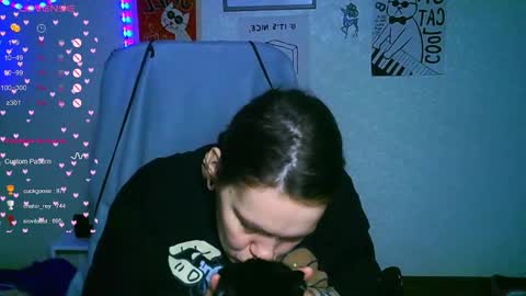 the_ice_owl online show from November 25, 1:55 pm