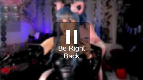 ...  ... online show from October 19, 7:31 am